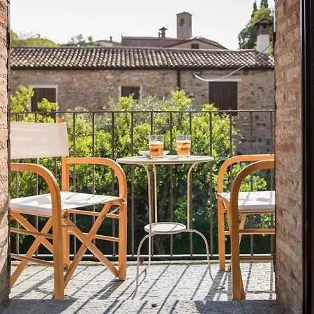 Casa Zorzi * Arqua Petrarca